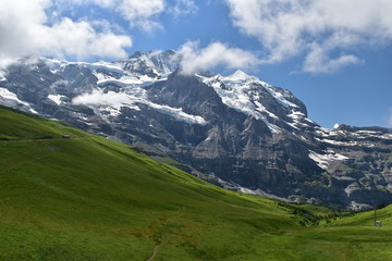 Fototapeta premium Trail at the Swiss Alps