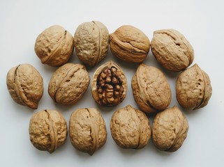 грецкие орехи