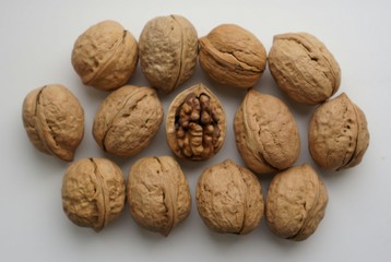 грецкие орехи