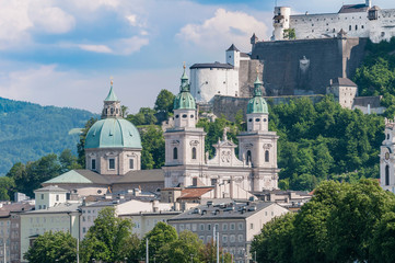 Fototapeta na wymiar Salzburg cathedral seen from Salzach river, Austria