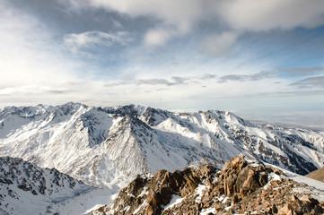 Obraz premium Winter Walk in the mountains.