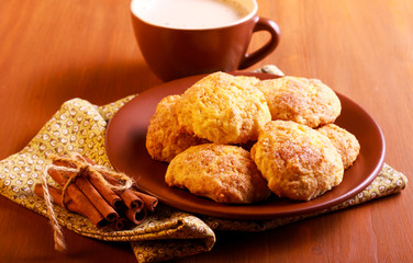 Soft buttermilk cinnamon cookies on plate