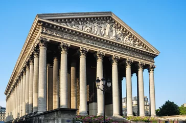 Papier Peint photo Monument Église de la Madeleine, style architectural néoclassique, Paris, France