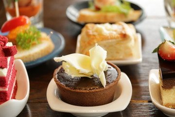  Delicious assorted mini food cocktai banquet