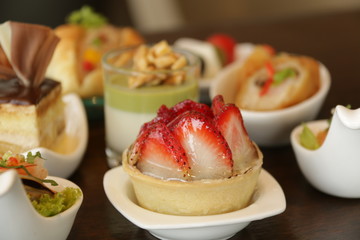  Delicious assorted mini dessert cocktai banquet