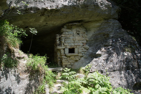 Sentiero, valle della Volpara, Umito, estate 