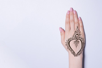 hand with mandala pattern tattoo henna mehendi