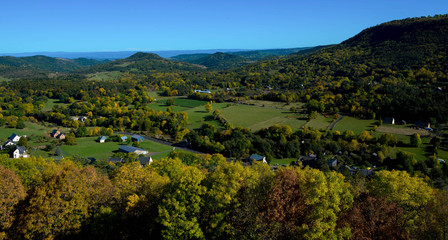 Herbstlandschaft in der Auvergne bei Murol