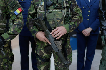 Armed romanian soldiers