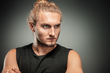 Obraz premium sportive looking man
