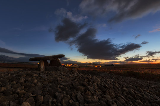 Sunrise at el dolmen la Hechicera in Alava
