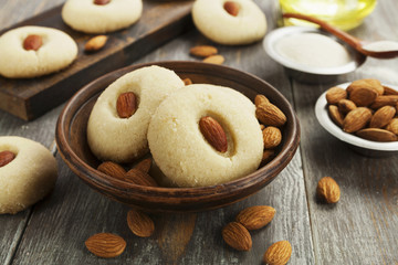 Obraz na płótnie Canvas Nan Hathi.Indian traditional cookies with almonds