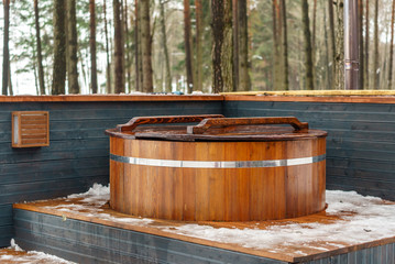 outdoor bathhouse