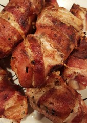 barbecur chicken wrapped in bacon