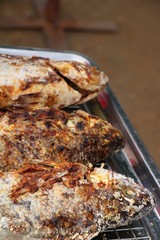 Grilled fish is delicious in the market