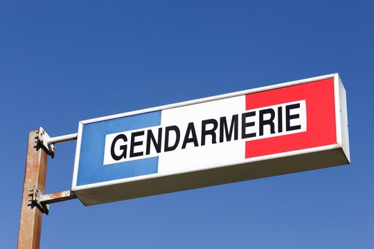 Signe gendarmerie fran&ccedil;aise