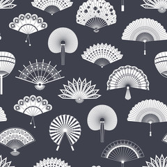 Hand paper fan vector seamless pattern. Chinese or japanese beautiful fans isolated. Black and white asian souvenir fans illustration. Flat style. © AxiVector