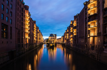 Warehouse District Hamburg, Wasserschloss