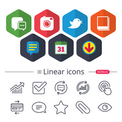 Social media. Chat speech bubble. Photo frames.