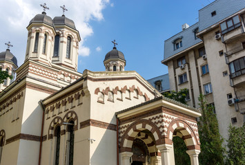 Fototapeta na wymiar Traditional Cathedral building in Bucharest, Romanian