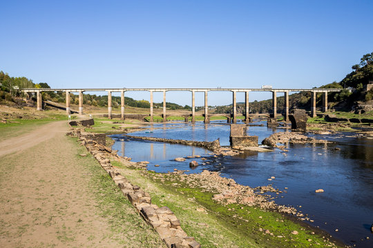 Dry reservoir