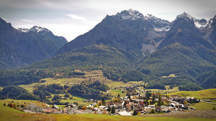 Fototapeta na wymiar Schweiz Graubünden Engadin 15