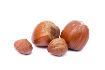 Fototapeta premium Group healty hazelnuts isolated on white background
