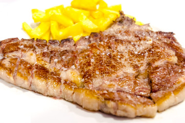 veal steak served with french fries chuletaon de ternera blanca