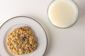 Oatmeal Raisin Cookie With A glass of Milk