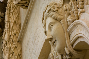 Obraz premium Architecture elements of Peyrou water castle, Montpellier, France