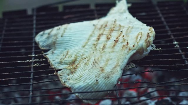 4k Grill Cooking Barbecue Fish Wing