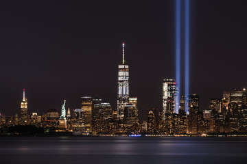 Fototapeta na wymiar Freedom Tower on September 11th Memorial 