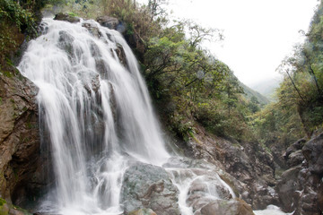 Naklejka na ściany i meble Wasserfall Vietnam