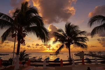 Rolgordijnen Puerto Morelos sunset in Riviera Maya © lunamarina