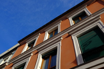 la maison coloré à Paris, France