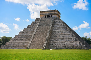 Chichen Itza El Templo Kukulcan temple