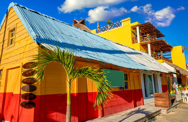 Holbox Island kleurrijke Caribische huizen Mexico