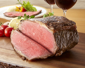 ローストビーフの塊肉