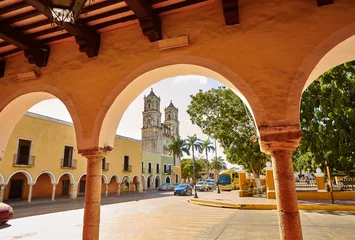 Zelfklevend Fotobehang Valladolid stad Yucatan Mexico © lunamarina