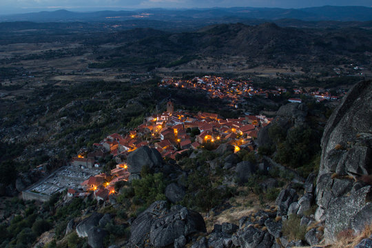 Aldeia Hist&oacute;rica de Monsanto, Idanha a Nova