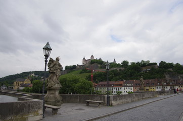 Fototapeta premium ビュルツブルクの街並み