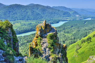 Fototapeta na wymiar Cliffs over the mountain turquoise river Katun - view from above