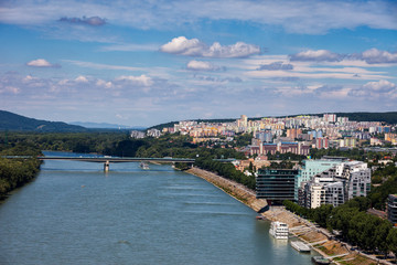 Obraz premium Cityscape of Bratislava City at Danube River