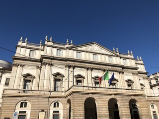 Milano, il teatro alla Scala
