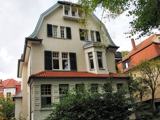 Fototapeta na wymiar Gründerzeithaus in Bonn-Plittersdorf