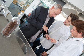 bartender intern getting an inspection