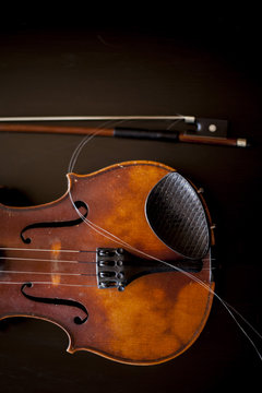 vintage violin and bow