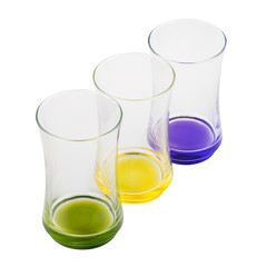 Drinking glasses with colorful bottom