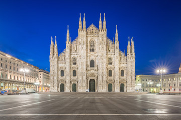 Fototapeta na wymiar Milan Cathedral at twilight in Milan, Italy
