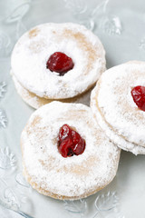 Cookies with raspberry jam